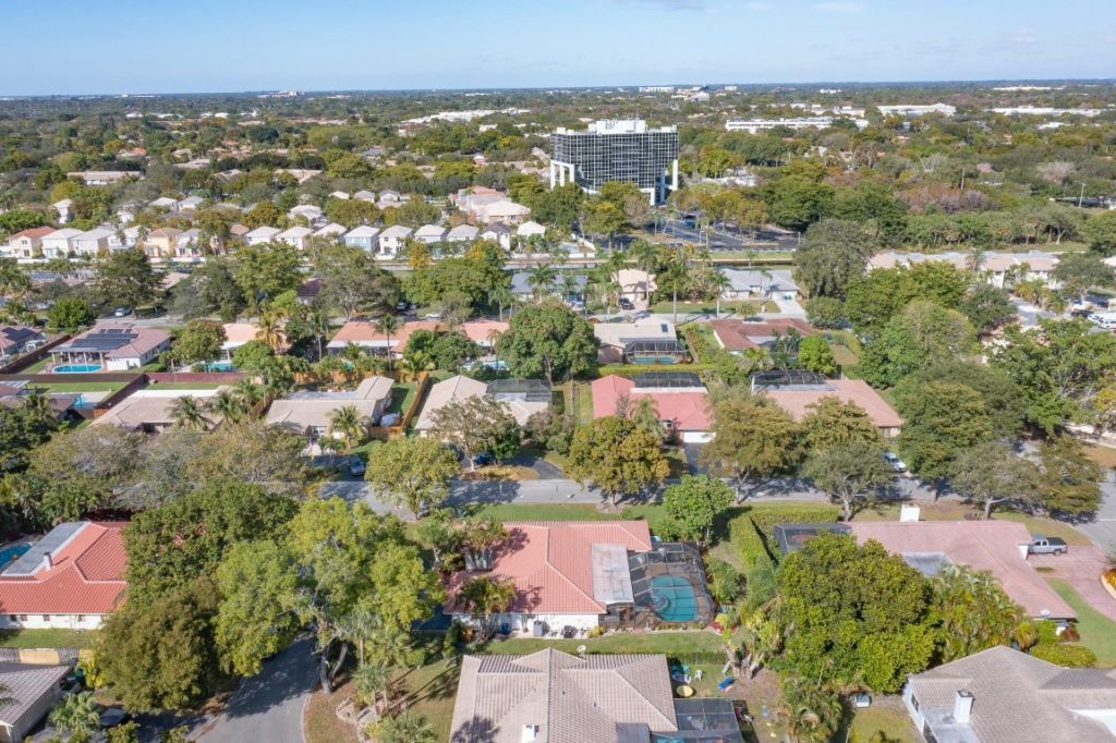 115 SW 97th Terrace, Coral Springs, FL 33071 Photo