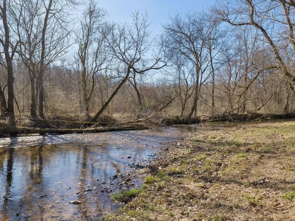 0 Hurricane Creek Road, Linden, TN 37096