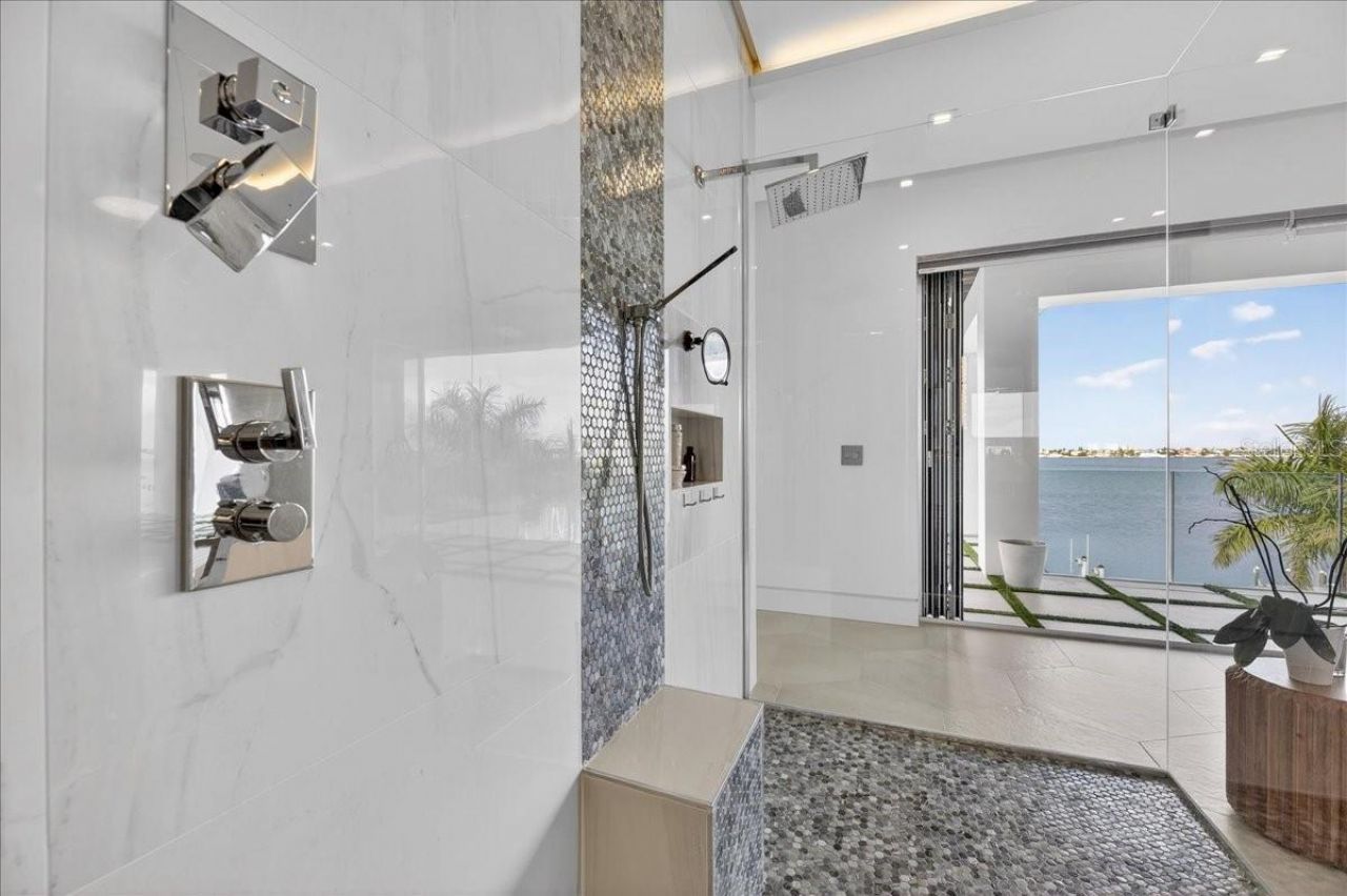 1320 Boca Ciega Isle Drive, Saint Pete Beach, FL 33706 Photo