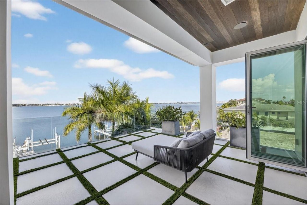 1320 Boca Ciega Isle Drive, Saint Pete Beach, FL 33706 Photo