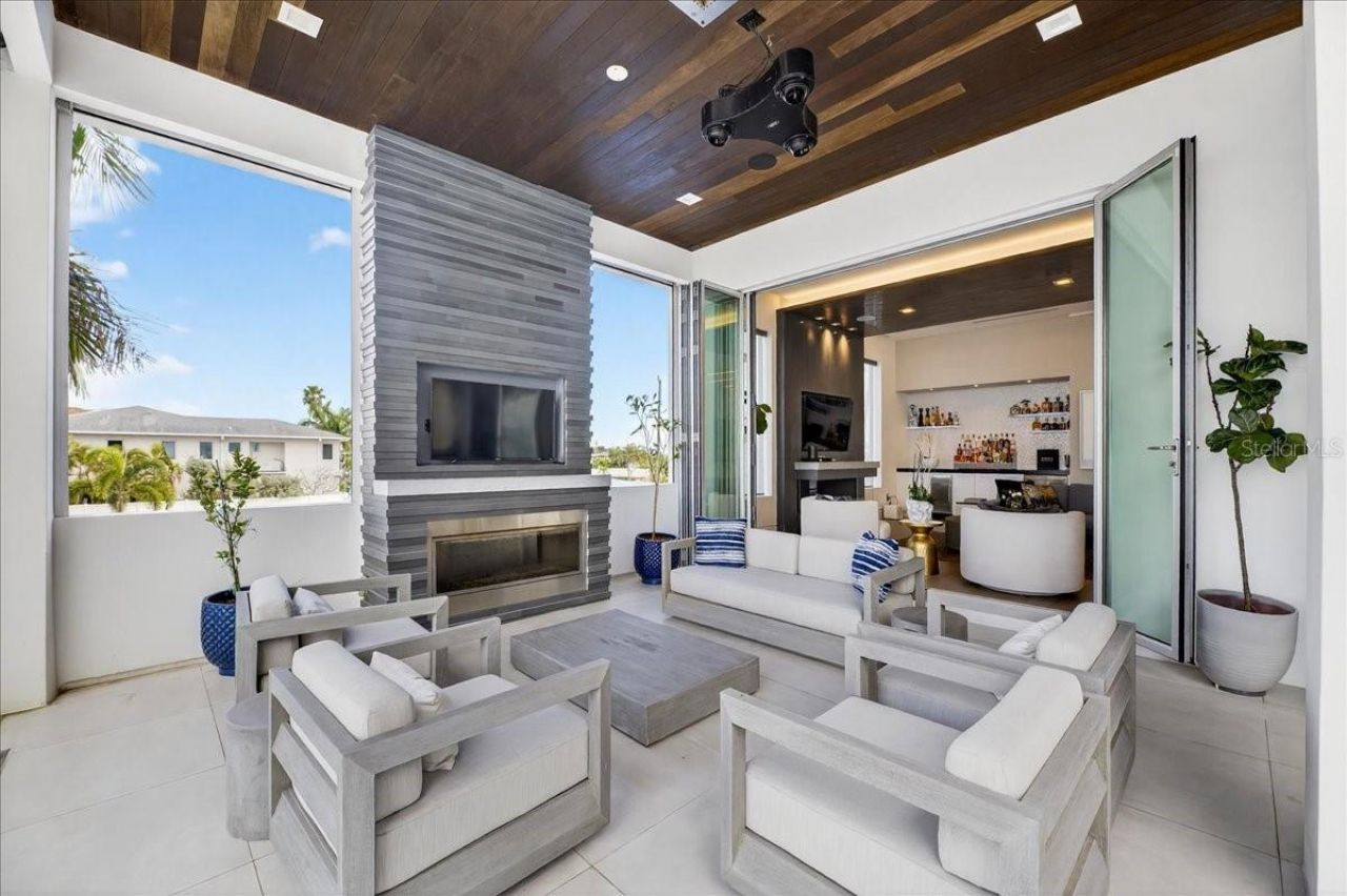 1320 Boca Ciega Isle Drive, Saint Pete Beach, FL 33706 Photo