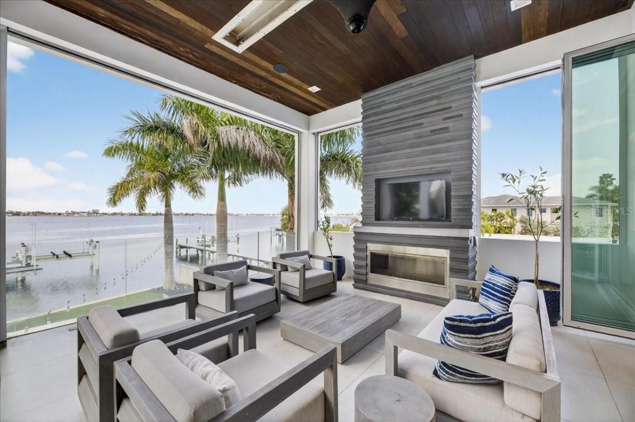 1320 Boca Ciega Isle Drive, Saint Pete Beach, FL 33706 Photo