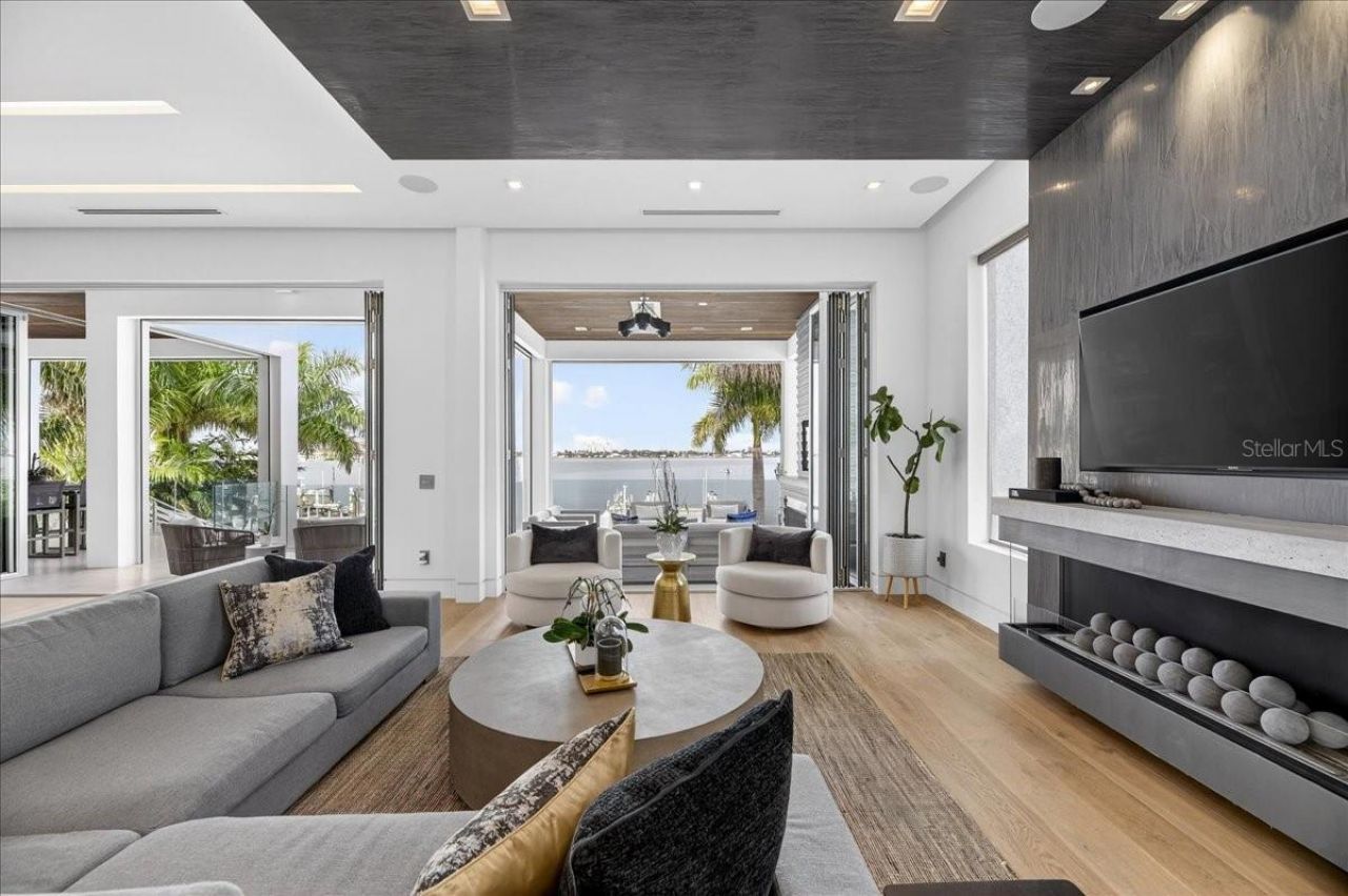 1320 Boca Ciega Isle Drive, Saint Pete Beach, FL 33706 Photo