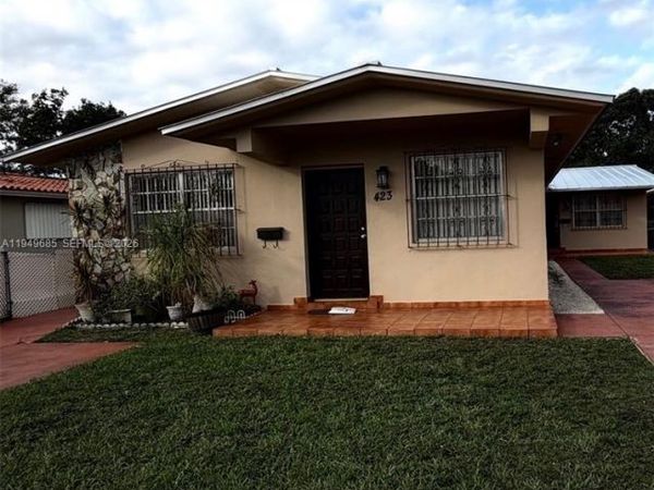 425 E 17th St, Unit Rear, Hialeah, FL 33010