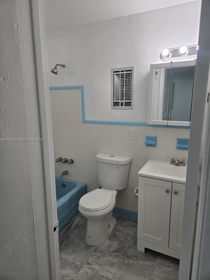 5120 NE 18th Ave, Unit 2, Fort Lauderdale, FL 33334 Photo