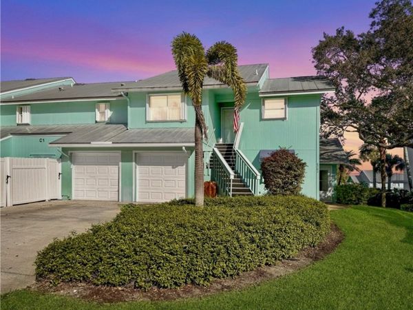 6206 S River Run Drive, Unit 6206, Sebastian, FL 32958