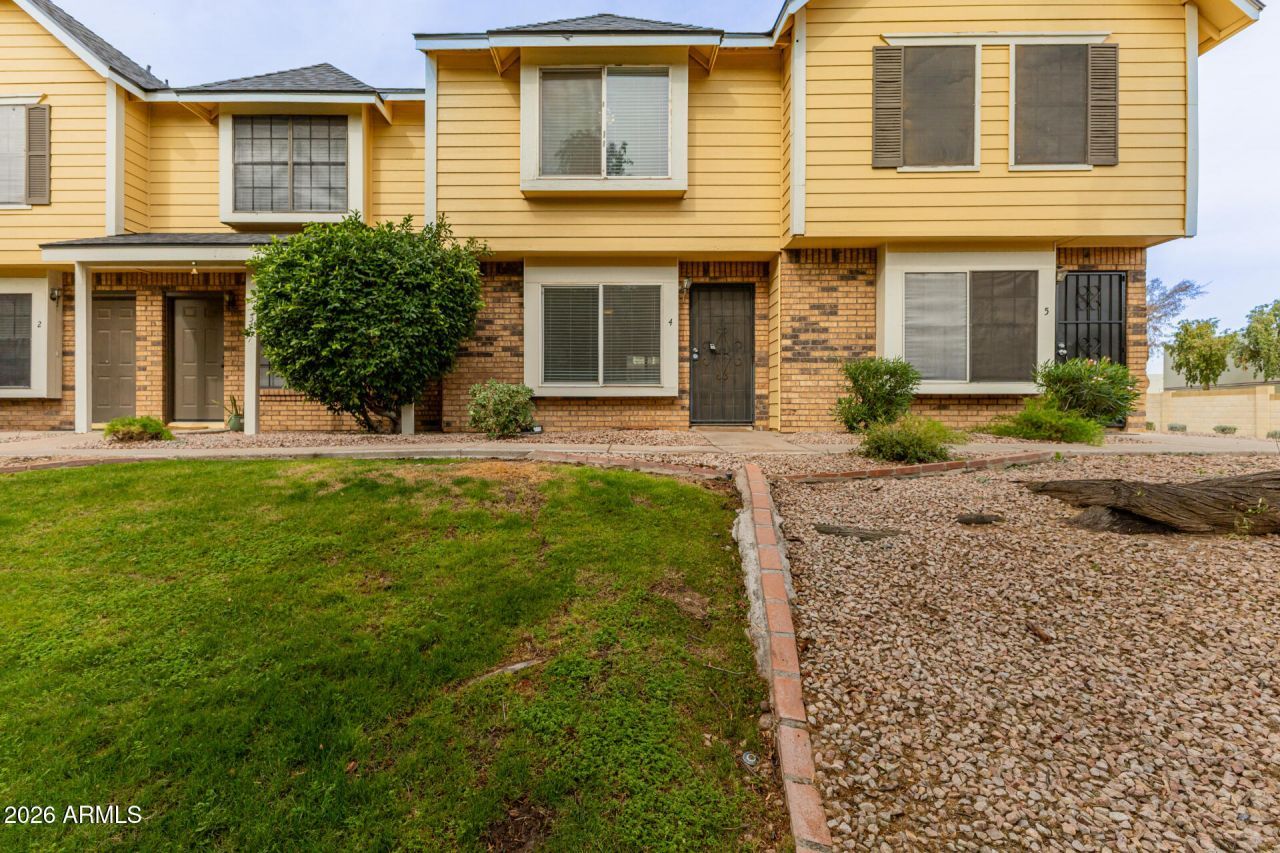 4843 E CORRAL Road Phoenix, AZ 85044