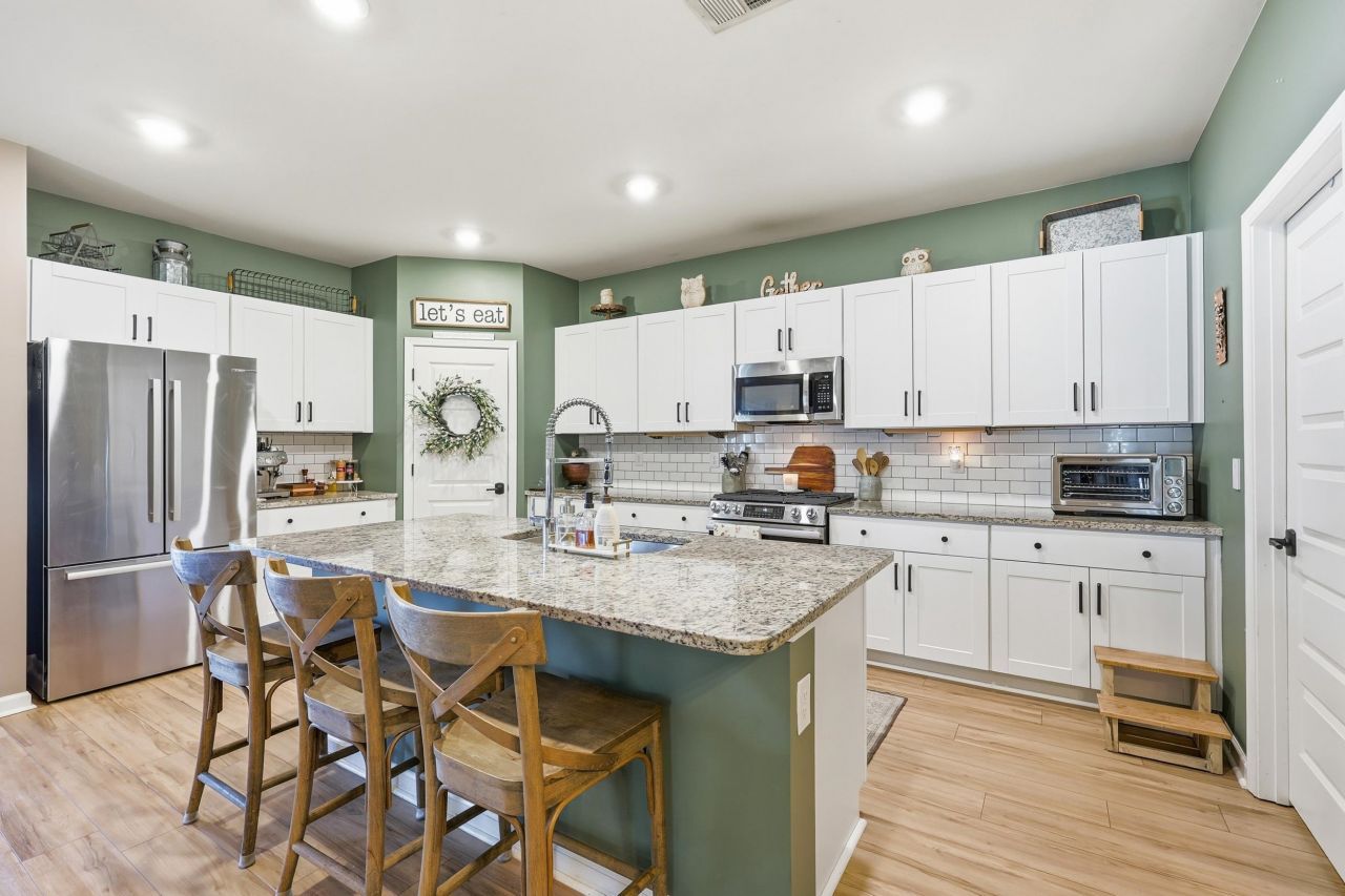 1519 Swing Bridge Way Photo 12