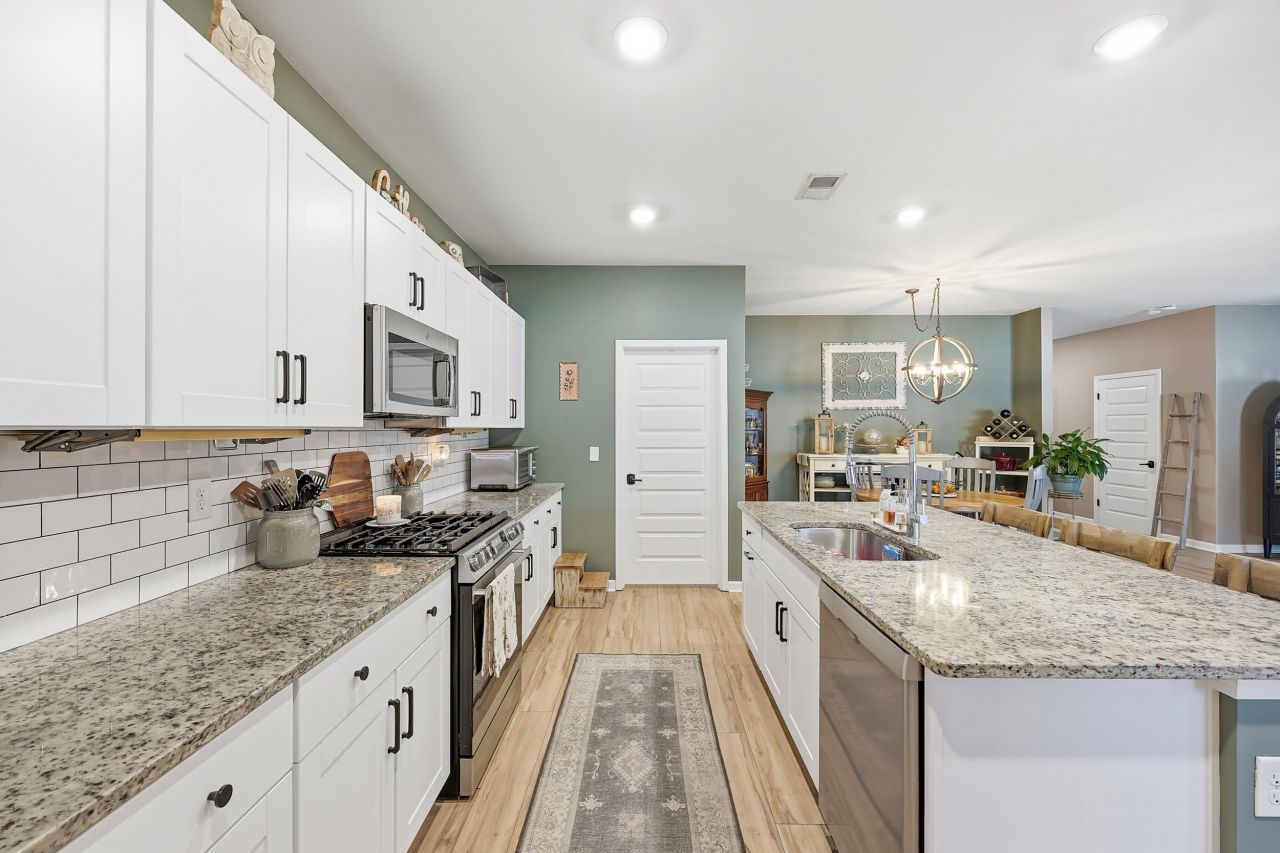 1519 Swing Bridge Way Photo 16