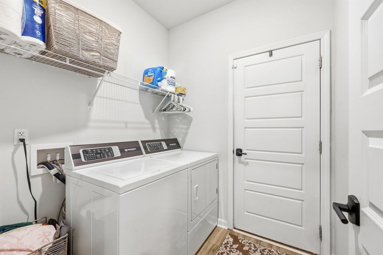 1519 Swing Bridge Way Photo 18