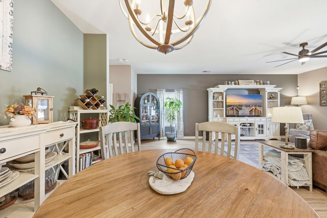 1519 Swing Bridge Way Photo 19