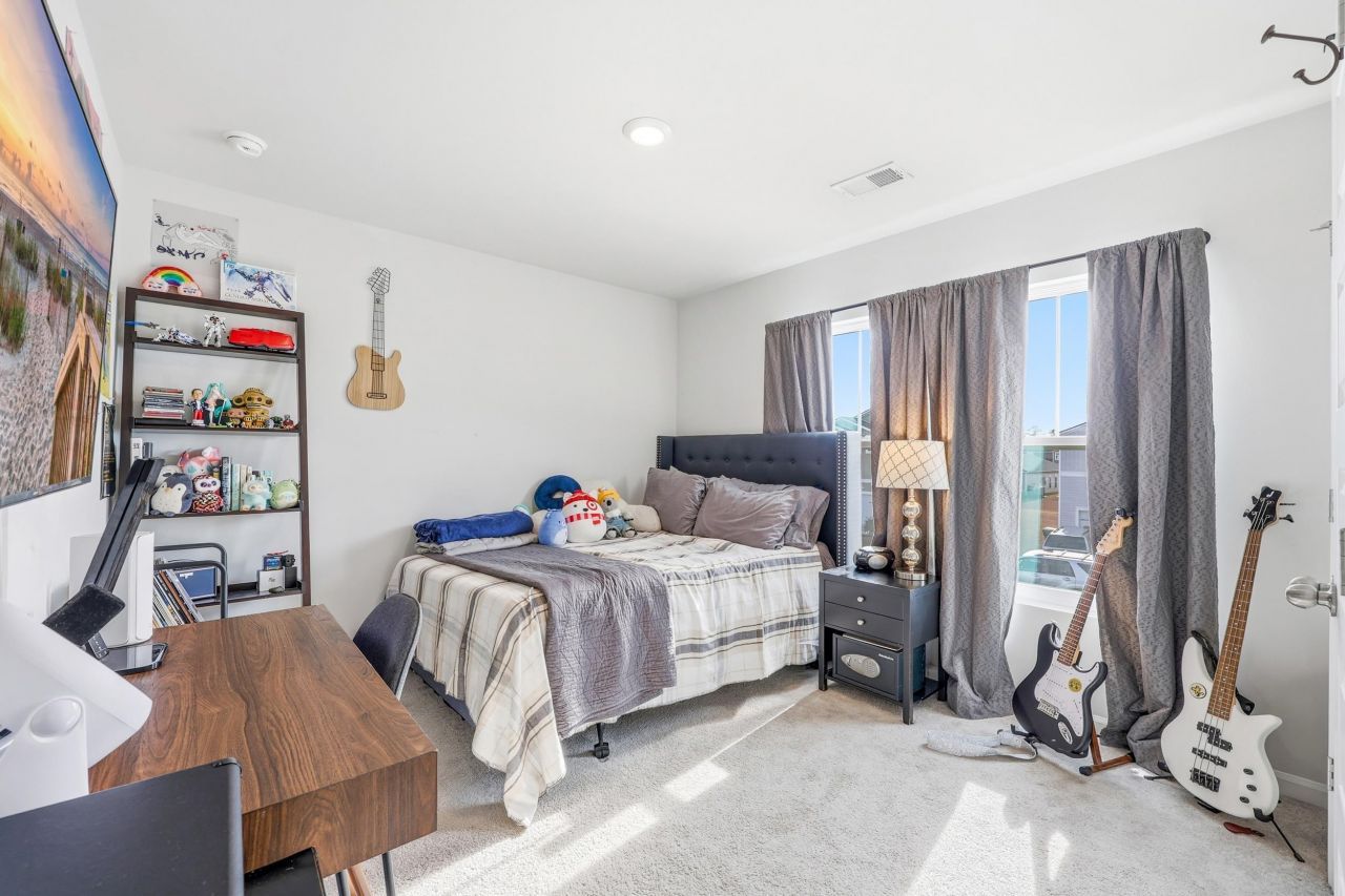 1519 Swing Bridge Way Photo 32