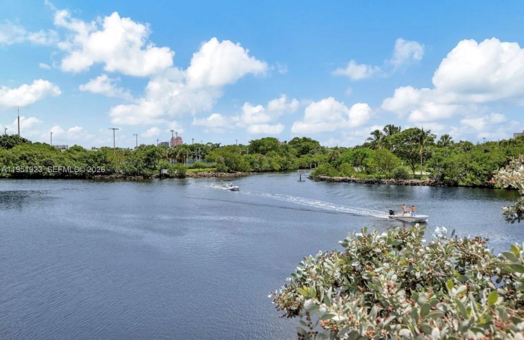 1170 N Federal Hwy, Unit 1110, Fort Lauderdale, FL 33304 Photo