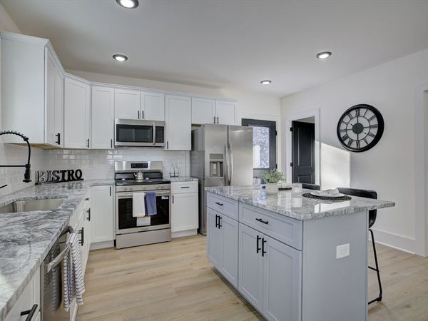 29 Griffin St, Palmer, MA 01069