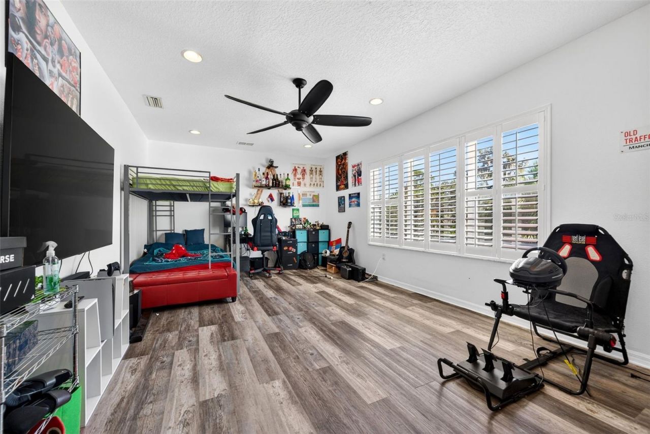 8111 Santa Rosa Court, Sarasota, FL 34243 Photo