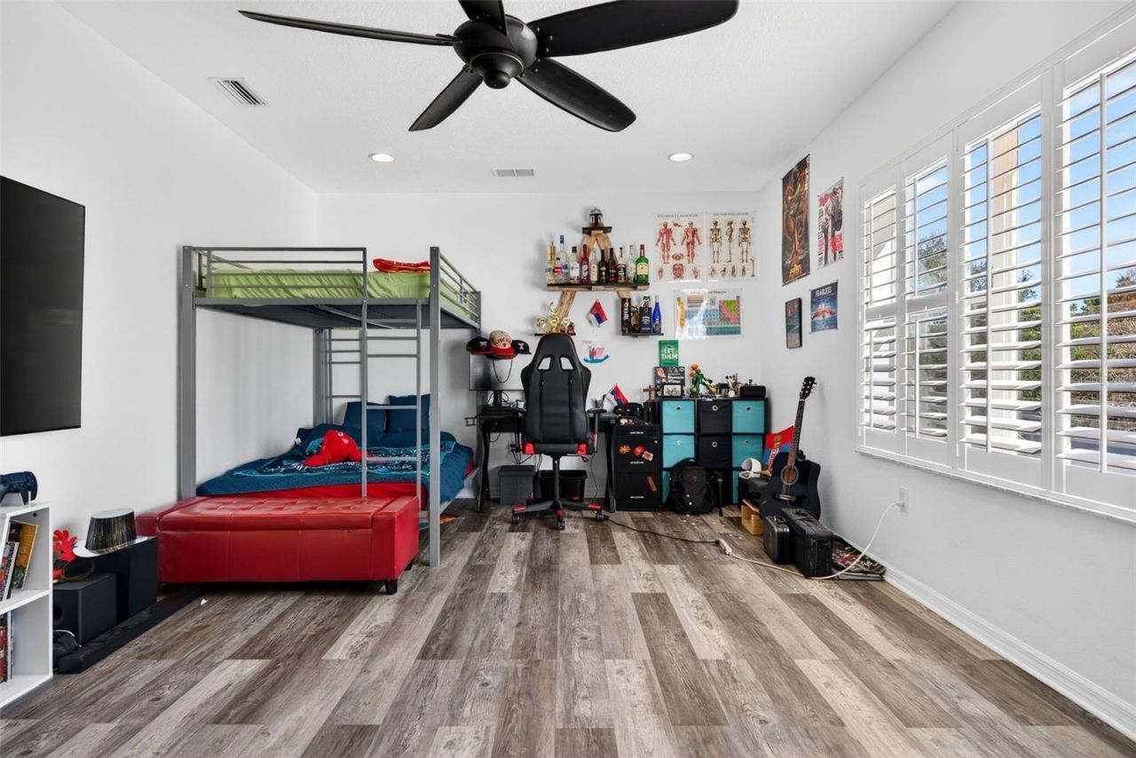 8111 Santa Rosa Court, Sarasota, FL 34243 Photo