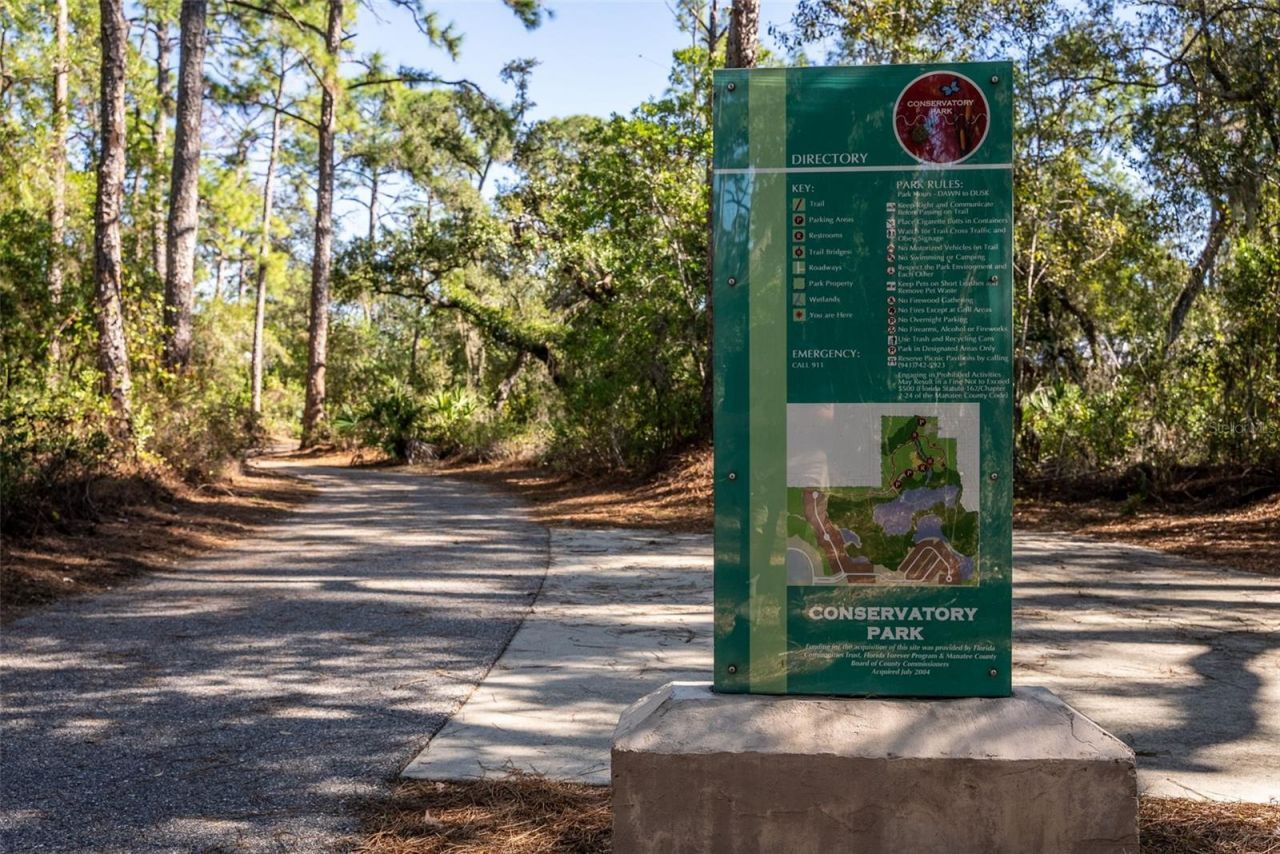 8111 Santa Rosa Court, Sarasota, FL 34243 Photo