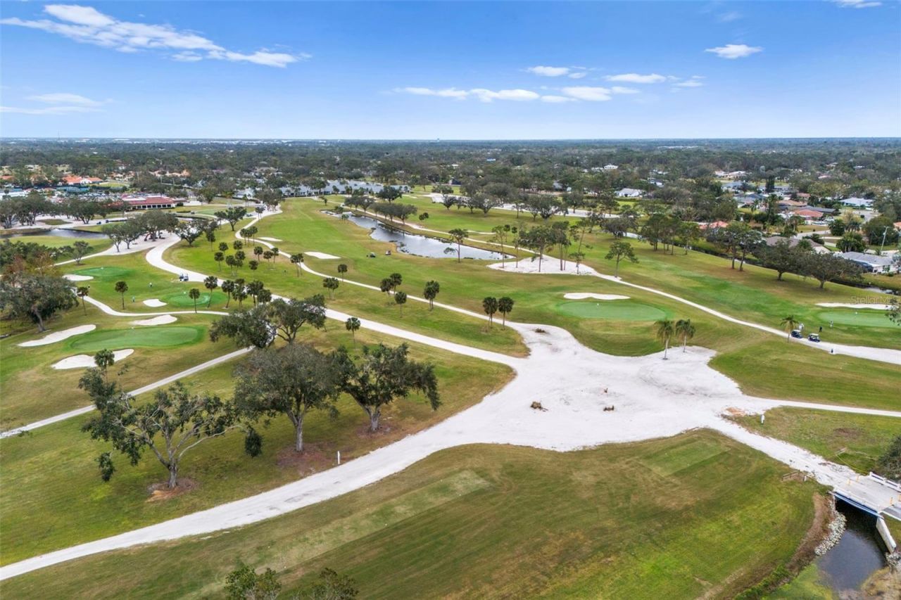 8111 Santa Rosa Court, Sarasota, FL 34243 Photo