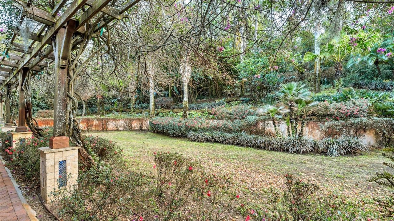 2300 N Scenic Highway, Unit 104, Lake Wales, FL 33898 Photo