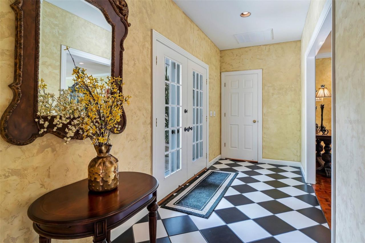 2300 N Scenic Highway, Unit 104, Lake Wales, FL 33898 Photo