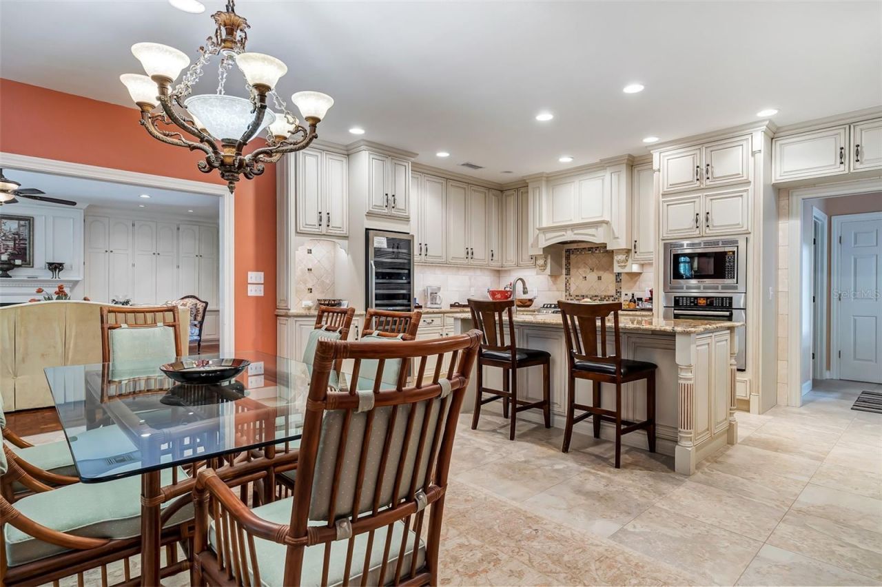 2300 N Scenic Highway, Unit 104, Lake Wales, FL 33898 Photo