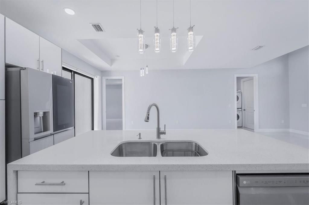 1114 NE 7th Ave, Cape Coral, FL 33909 Photo