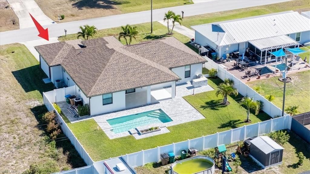 1114 NE 7th Ave, Cape Coral, FL 33909 Photo