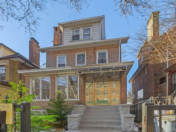 1955 Andrews Avenue S, Bronx, NY 10453