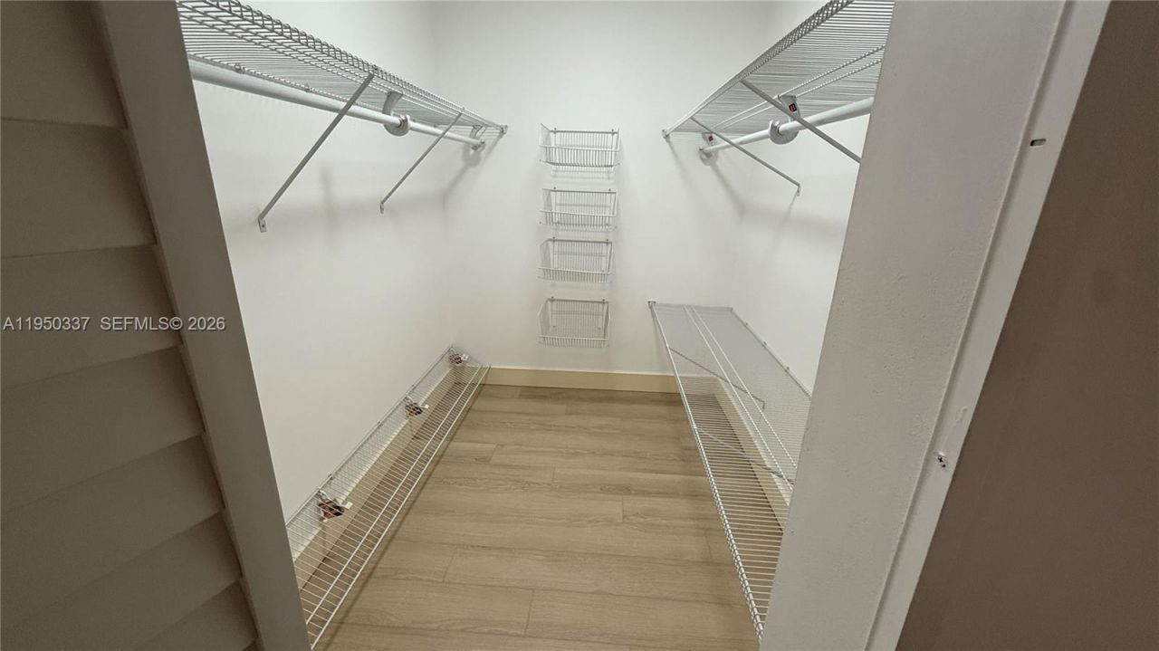 370 NW 76th Ave, Unit 204, Margate, FL 33063 Photo