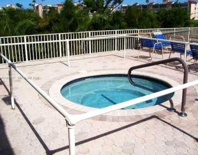 370 NW 76th Ave, Unit 204, Margate, FL 33063 Photo