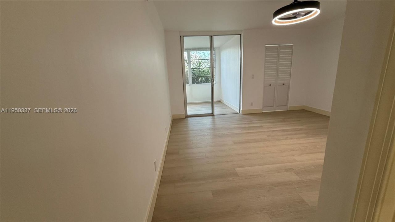 370 NW 76th Ave, Unit 204, Margate, FL 33063 Photo