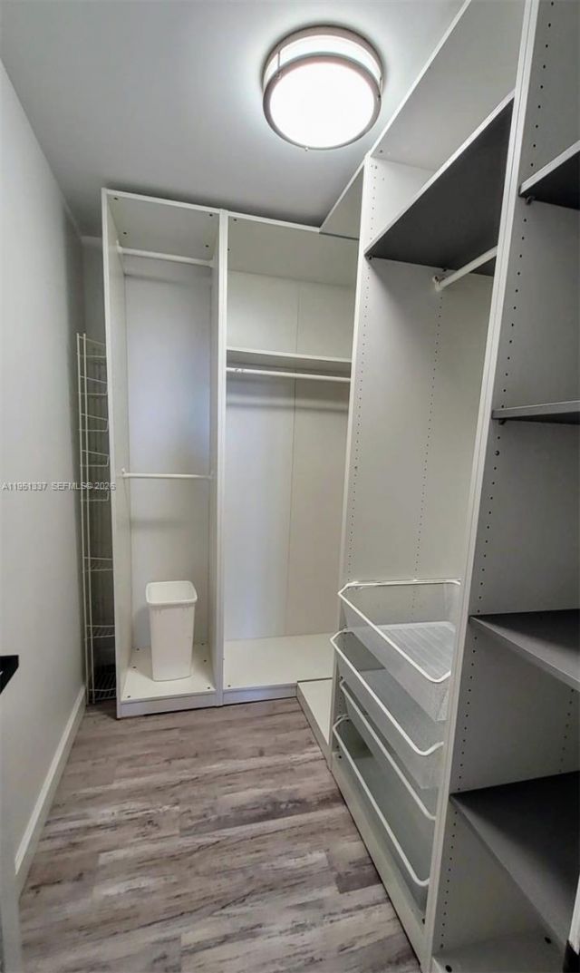 2500 Parkview Dr, Unit 2517, Hallandale Beach, FL 33009 Photo