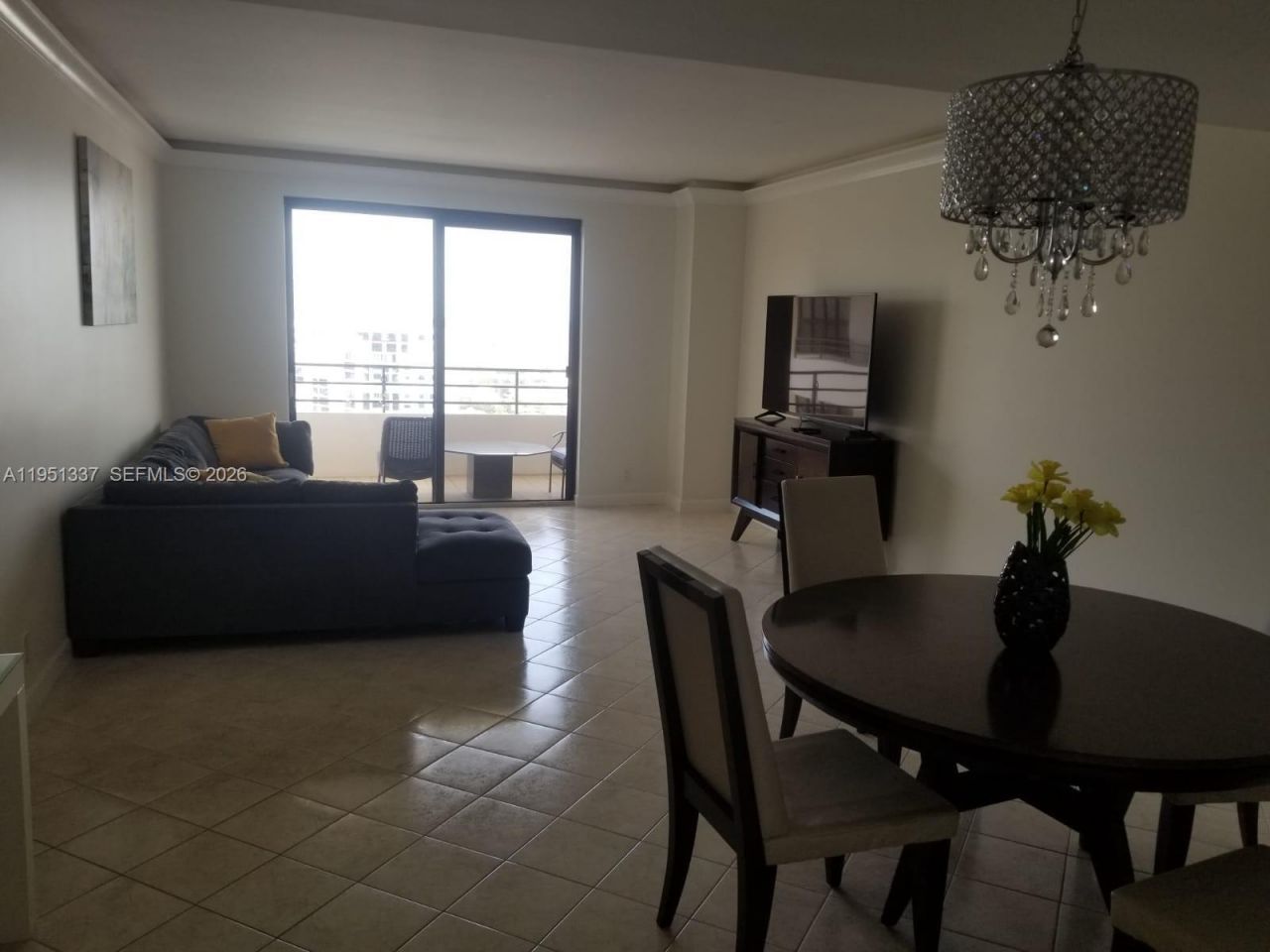 2500 Parkview Dr, Unit 2517, Hallandale Beach, FL 33009 Photo