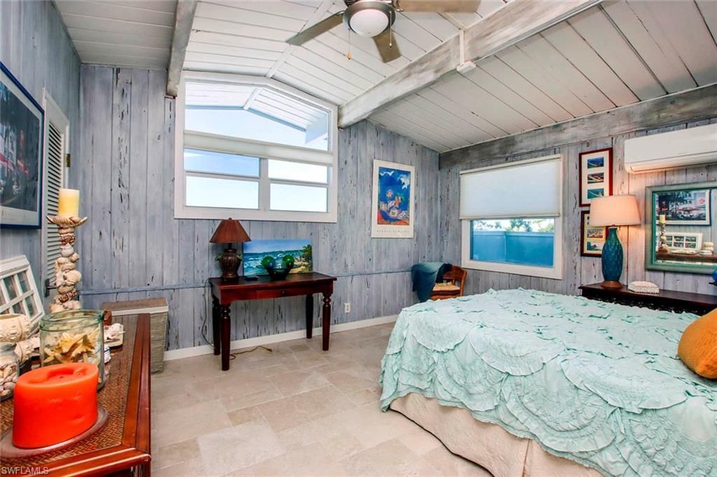 2667 Coconut Dr, Sanibel, FL 33957 Photo