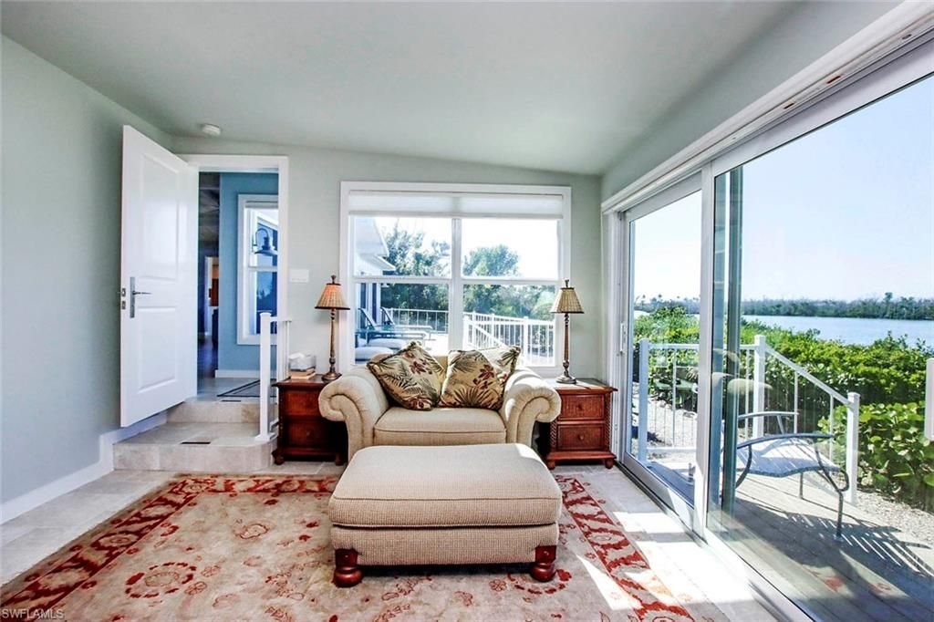 2667 Coconut Dr, Sanibel, FL 33957 Photo