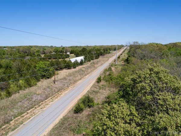 1 E 1180 Road, Okemah, OK 74859