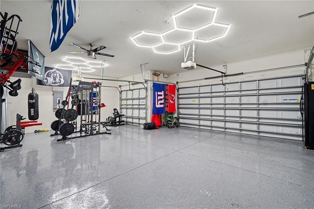 2705 Lambay Ct, Cape Coral, FL 33991 Photo