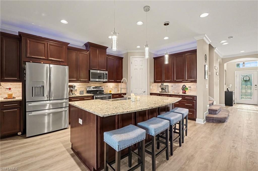 2705 Lambay Ct, Cape Coral, FL 33991 Photo