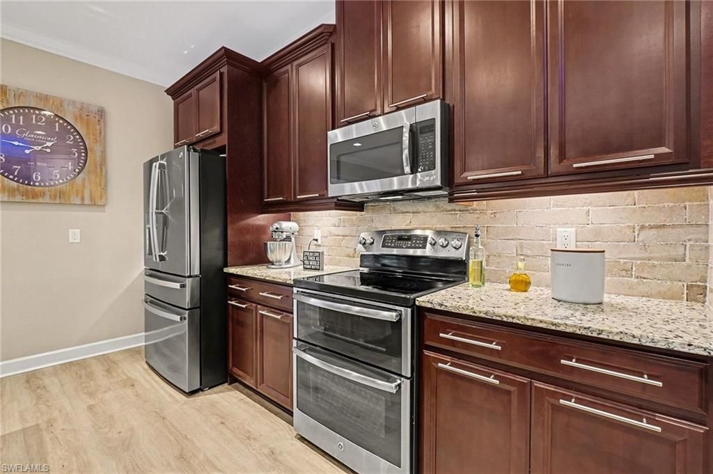 2705 Lambay Ct, Cape Coral, FL 33991 Photo