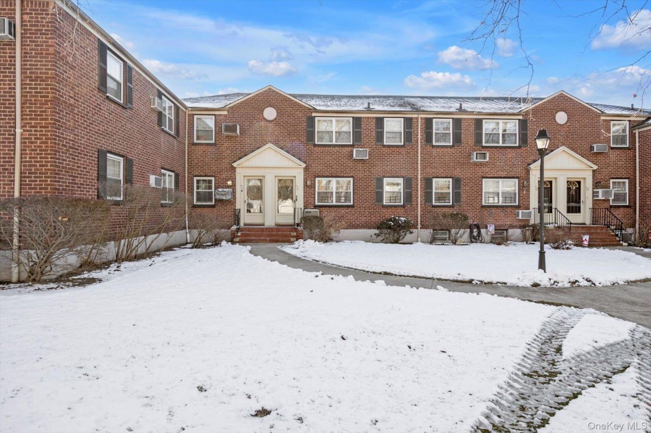 212-10 69 Avenue, Unit A, Bayside, NY 11364 Main Photo