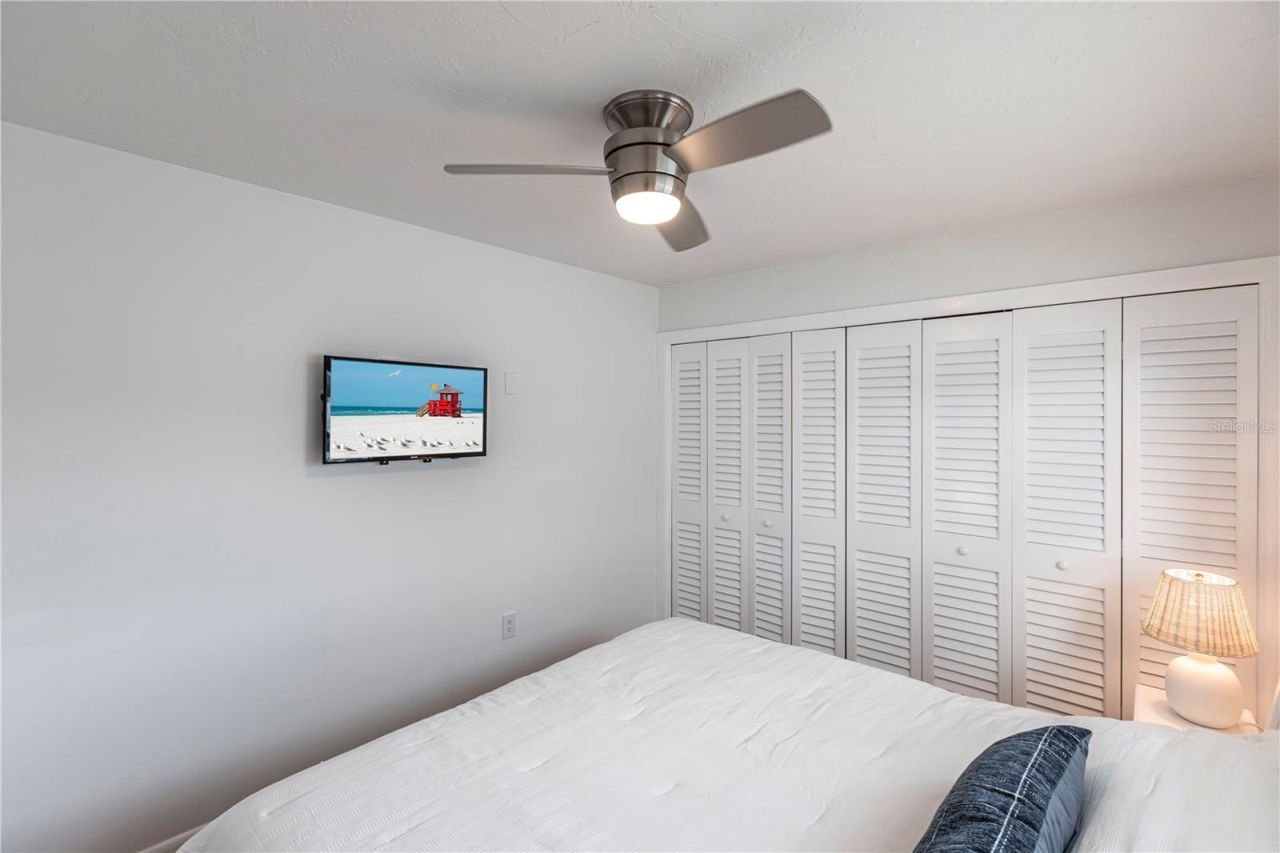 6020 Midnight Pass Road, Unit 48, Sarasota, FL 34242 Photo