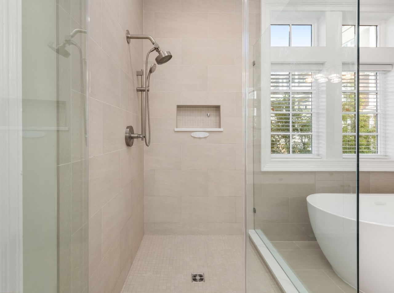 144 Fairbanks Oak Alley Photo 39