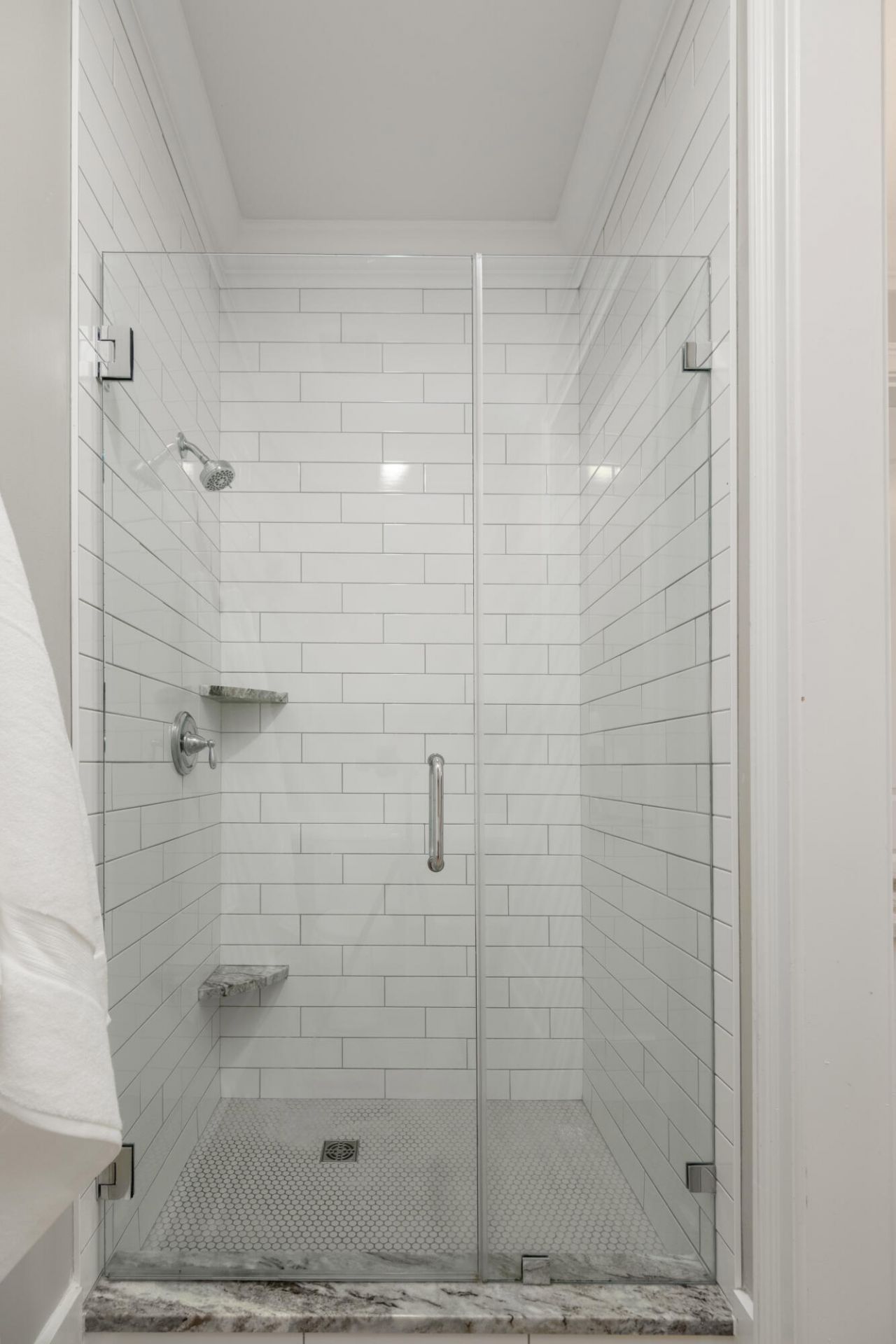 144 Fairbanks Oak Alley Photo 45