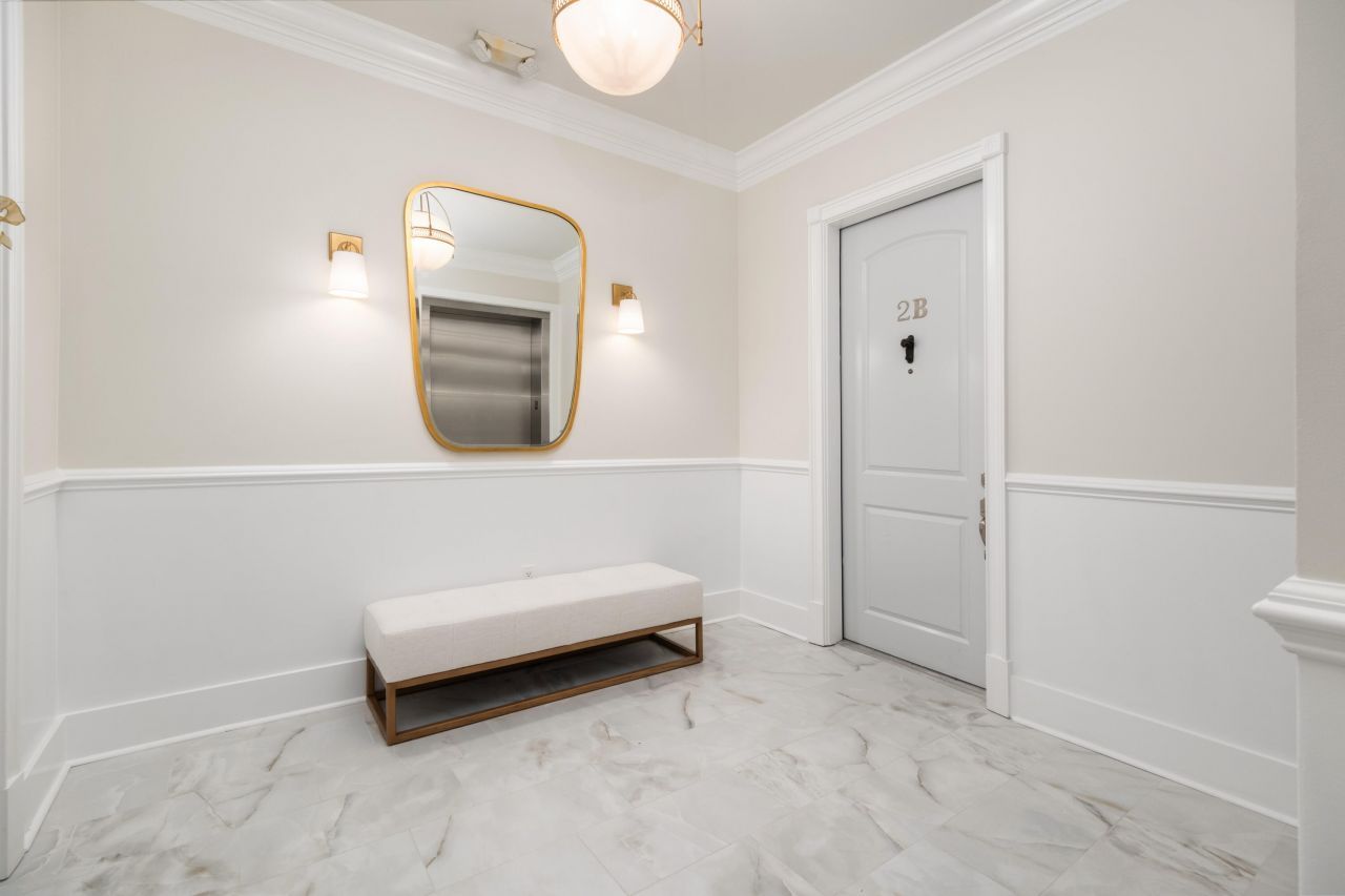 144 Fairbanks Oak Alley Photo 8