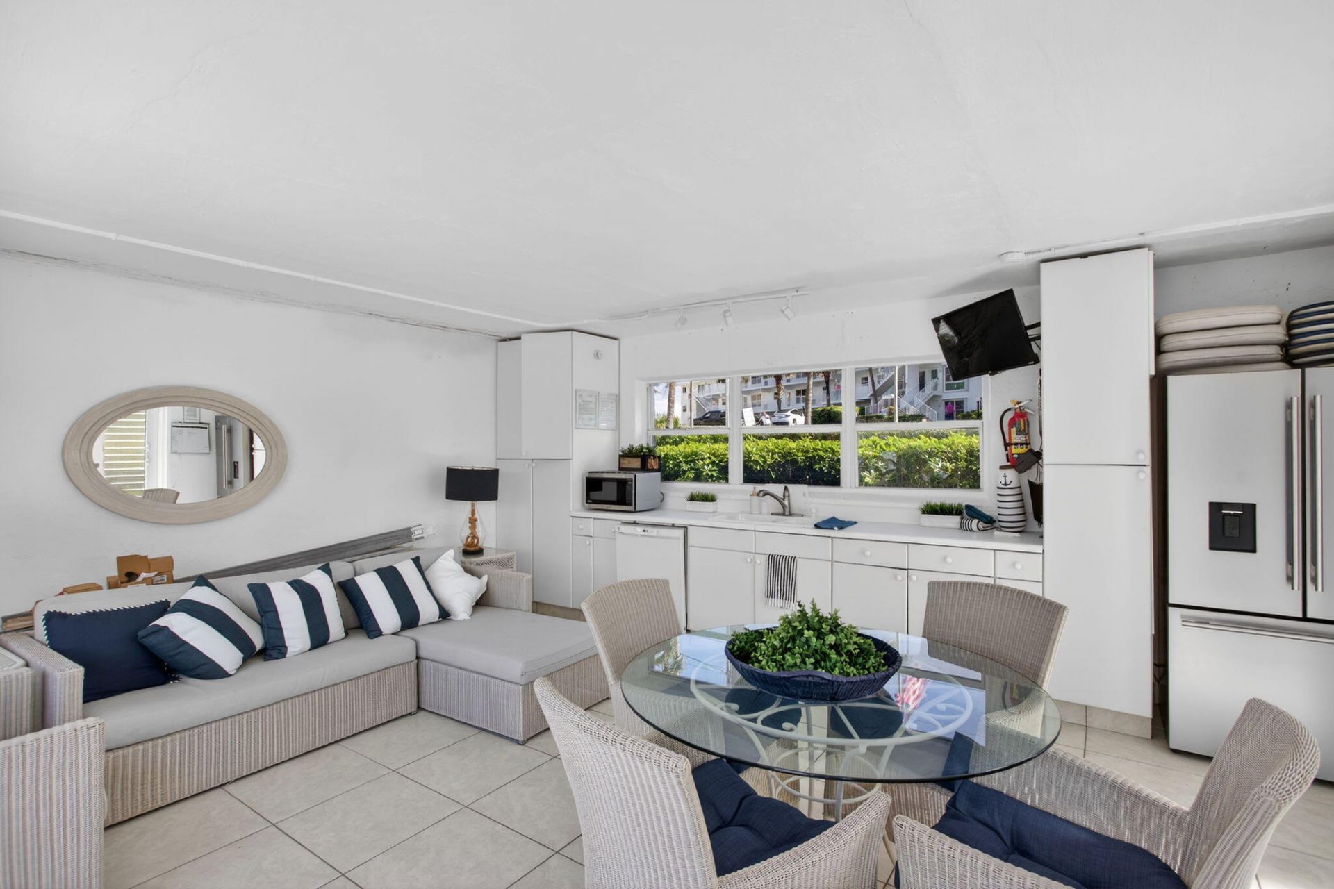 1043 Hillsboro Mile Hillsboro Mile, Unit 21c, Hillsboro Beach, FL 33062 Photo