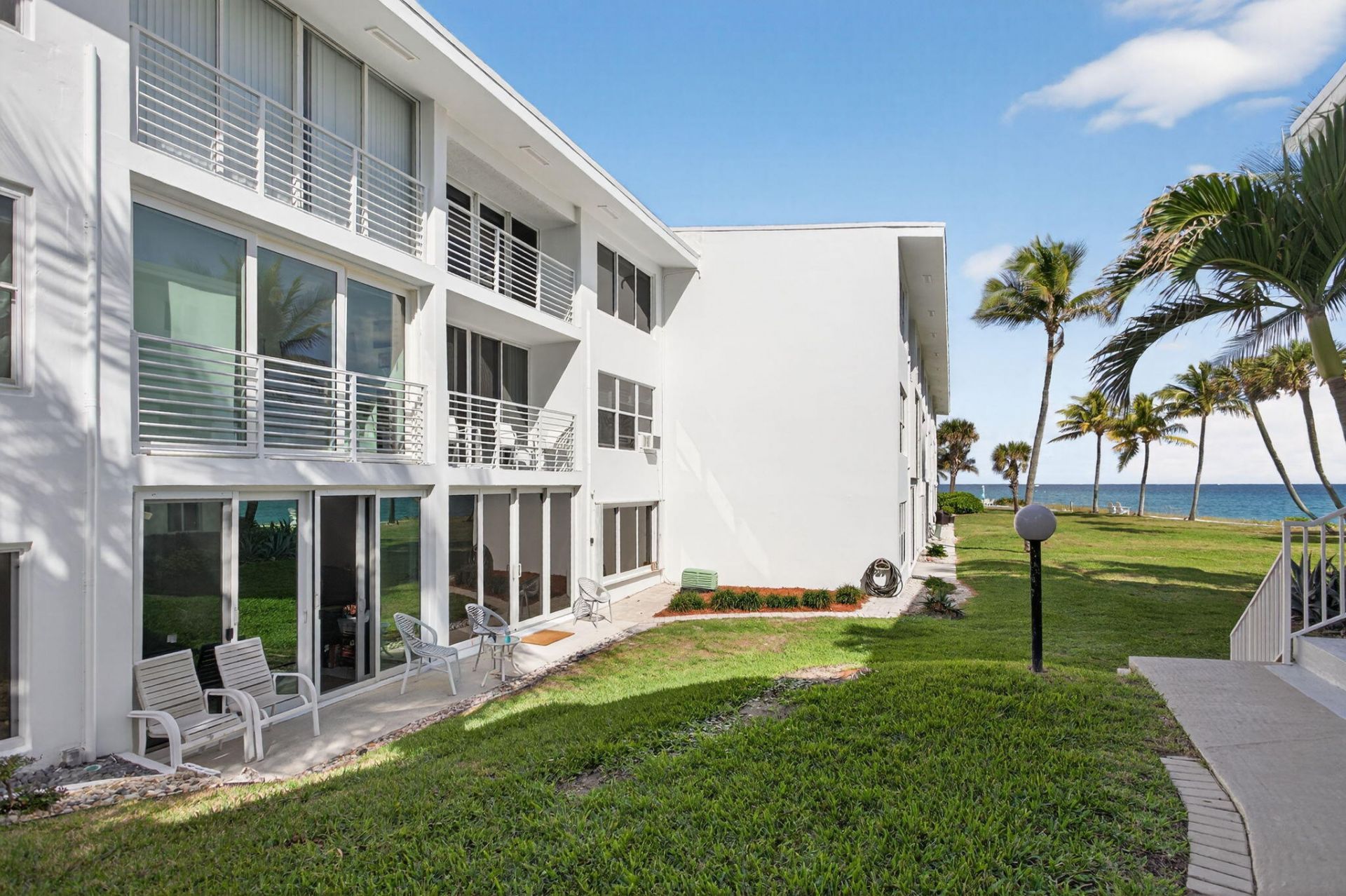 1043 Hillsboro Mile, Unit 21c, Hillsboro Beach, FL 33062 Photo