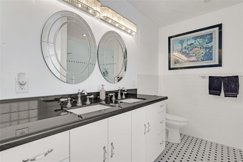 8324 NW 80th St, Tamarac, FL 33321 Photo