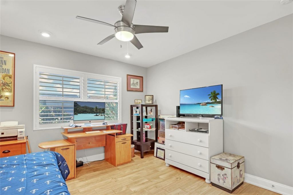 8324 NW 80th St, Tamarac, FL 33321 Photo