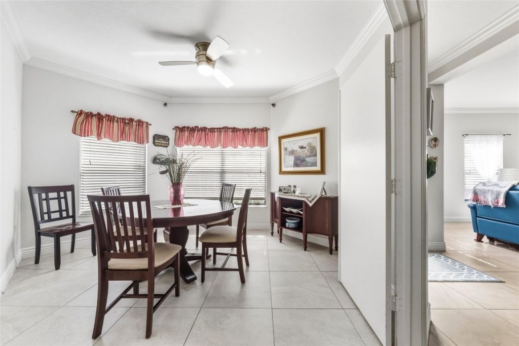 6606 Villa Sonrisa Drive, Unit 910, Boca Raton, FL 33433 Photo