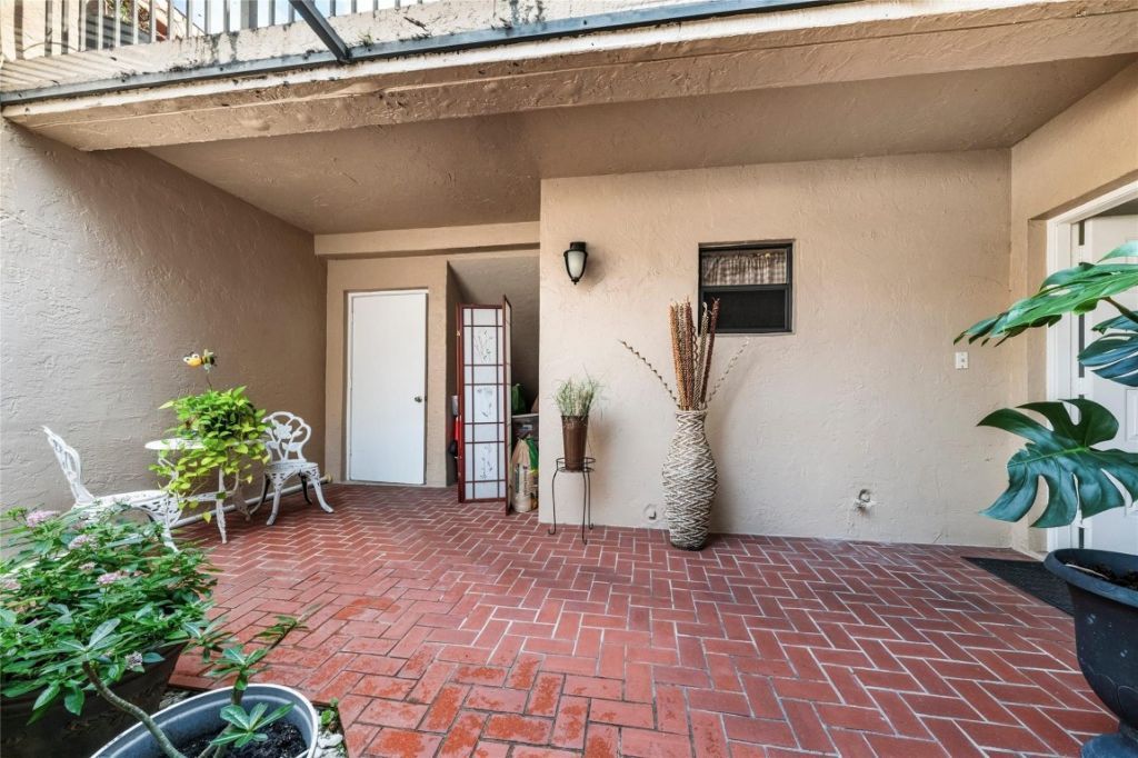 6606 Villa Sonrisa Drive, Unit 910, Boca Raton, FL 33433 Photo